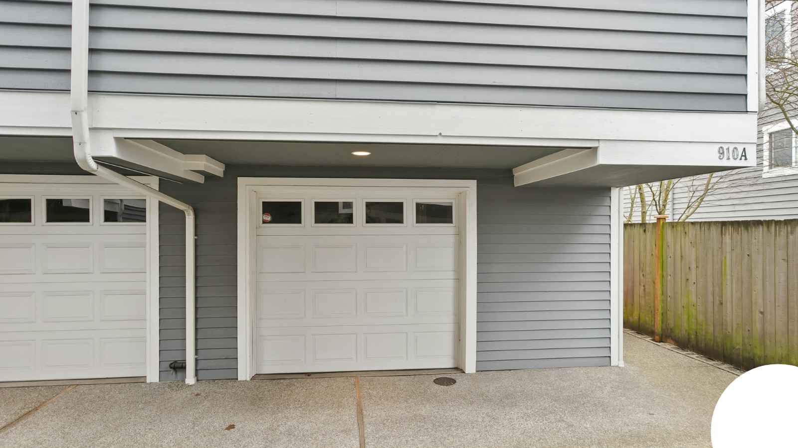 Garage Door in Phoenix, AZ — Thomas Cable Services Phoenix Garage Door in Phoenix, AZ — Thomas Cable Services Phoenix