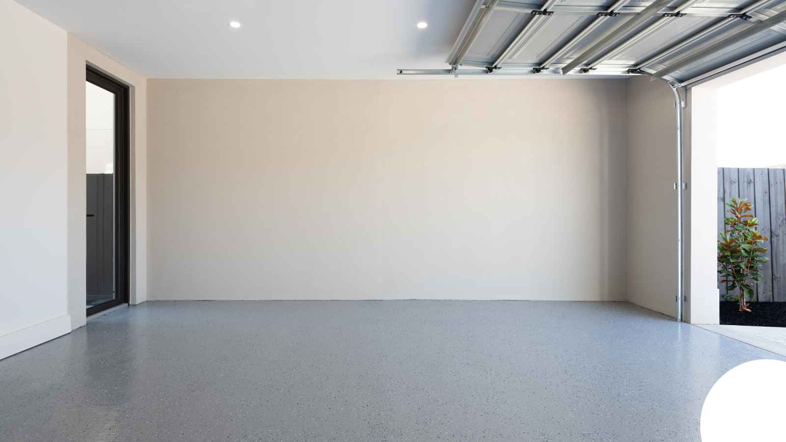 Garage Door in Phoenix, AZ — Thomas Cable Services Phoenix