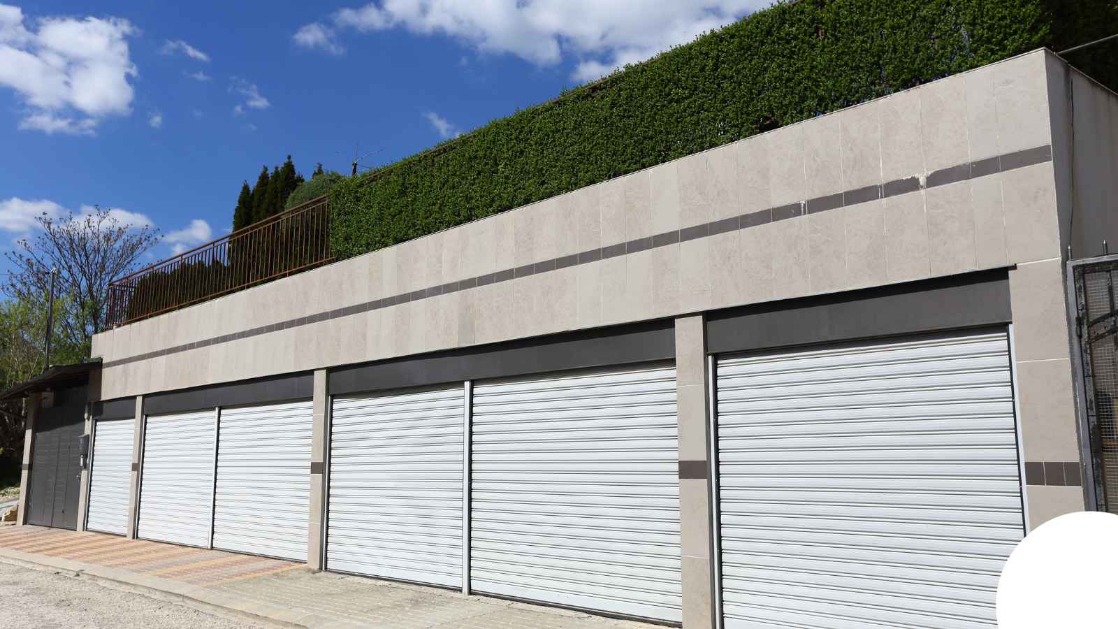 Garage Door in Phoenix, AZ — Thomas Cable Services Phoenix Garage Door in Phoenix, AZ — Thomas Cable Services Phoenix